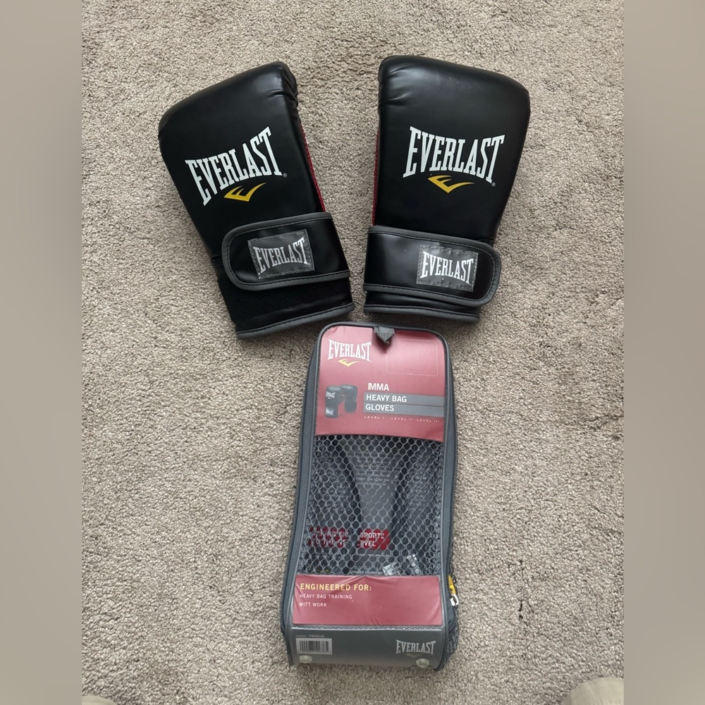 Everlast Black and Yellow MMA Training Gloves